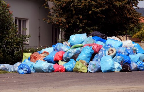 Common mistakes to avoid when hiring a skip